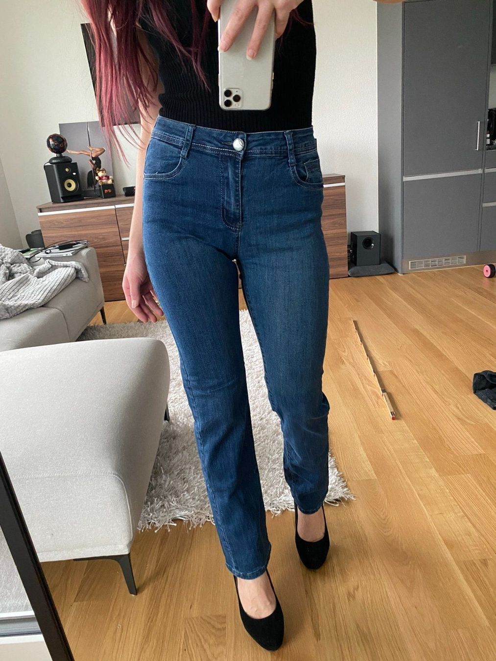 Jeans: Jeans – Nuovo (secondo la descrizione) da Luzern venduto da file_maker