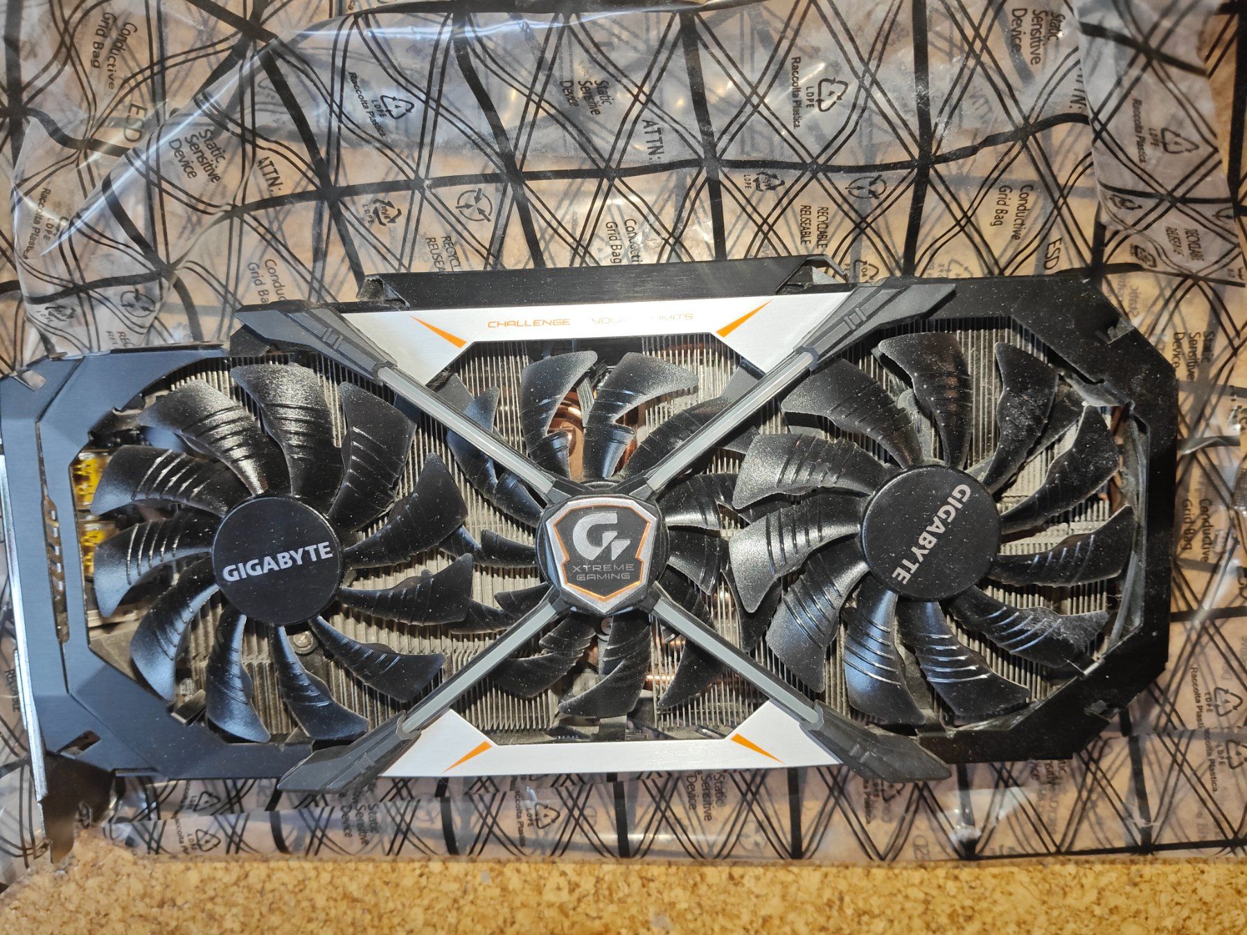 Gigabyte Schede grafiche: Gigabyte Grafikkarte Xtreme Gaming  1080 – Usato da Küssnacht am Rigi venduto da ricard0_milos 2