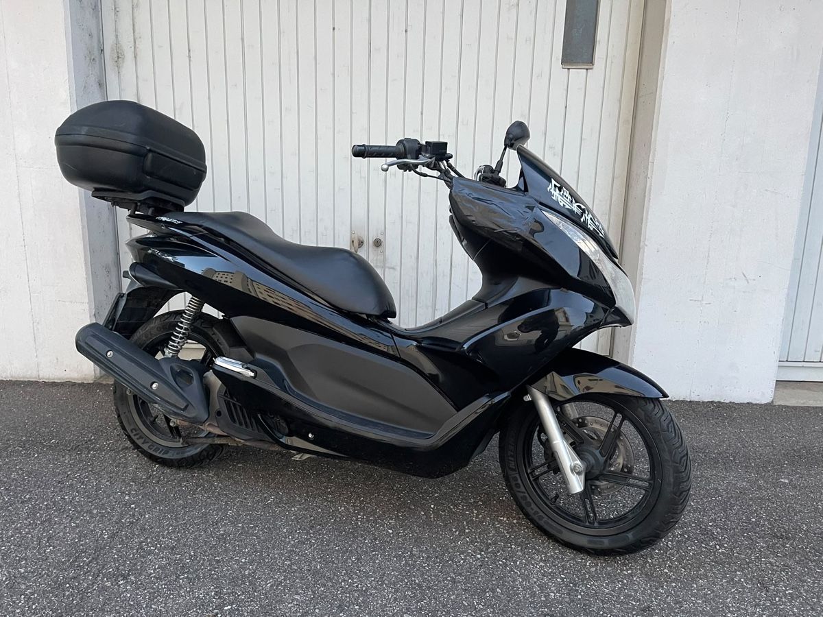 Honda Scooter: HONDA PCX 125cc🛵 – Usato da Delémont venduto da sba_pr6m 5