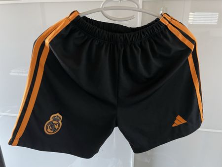 Trikot Hosen / Real Madrid / Gr. 176