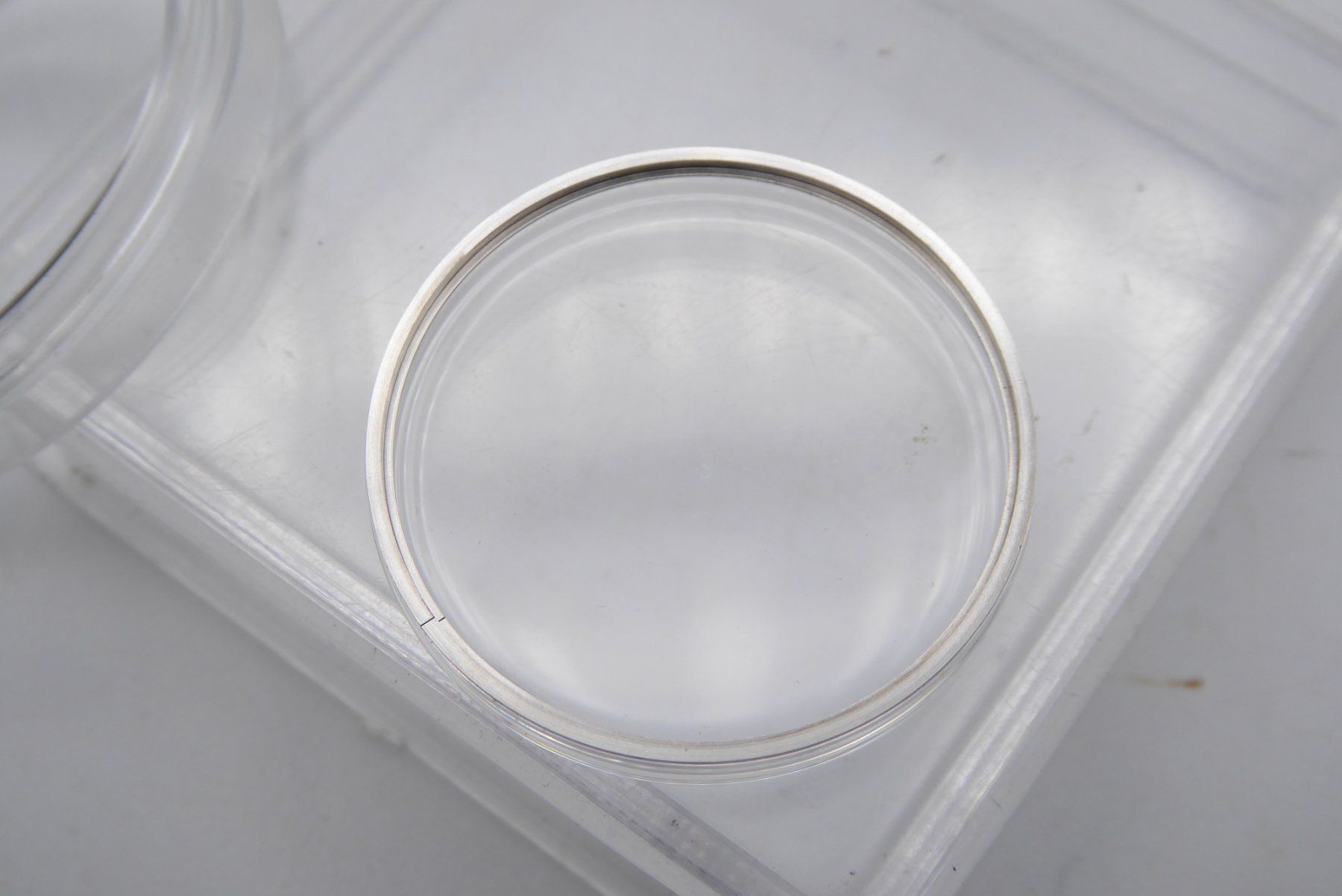 Omega Orologi: Omega Seamaster Plexiglass, silver ring 30.60mm – Nuovo (secondo la descrizione) da Geneve venduto da adr_xk6n 5