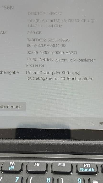 Acer Notebook: Windows Laptop Surface 10.1" mit Windows 10 – Usato da Villigen venduto da Top-Artikel 1