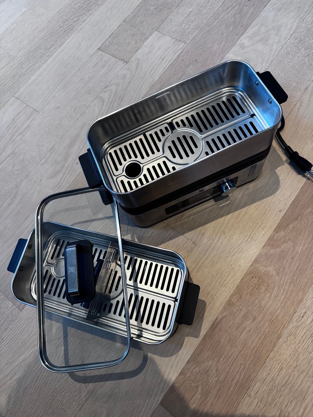 WMF Elettrodomestici da cucina: WMF Dampfgarer Küche – Usato da Solothurn venduto da Armada-3 2