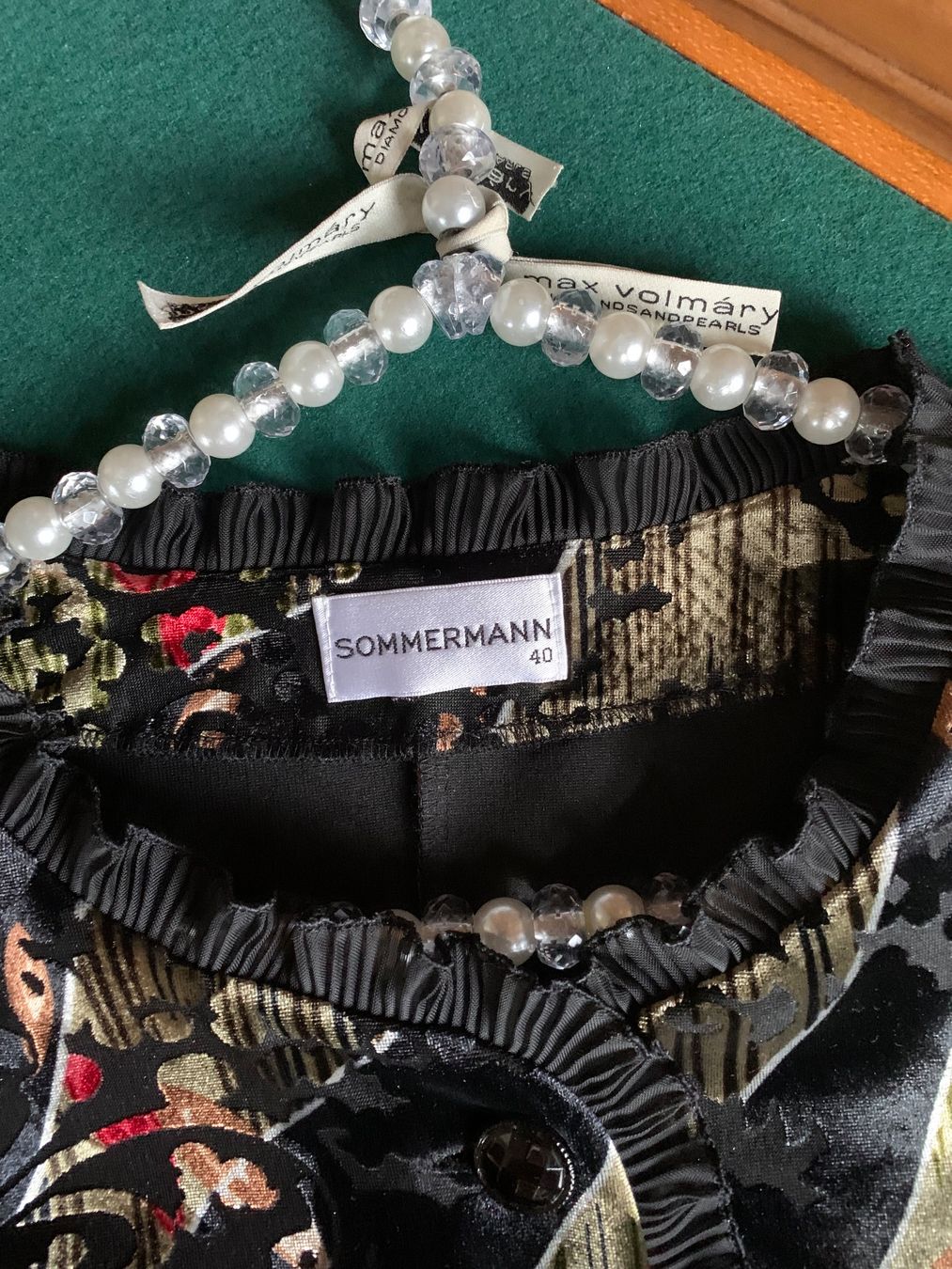 Giacche: SOMMERMANN Samt Jacke Gr. 40DE Zustand: Neu – Nuovo (secondo la descrizione) da Interlaken venduto da Bona55 7