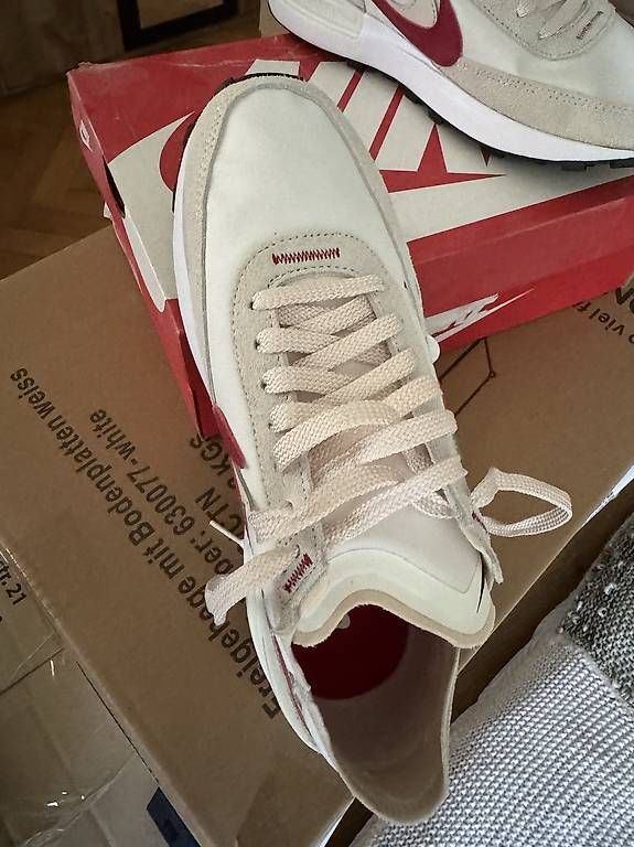 Damenschuhe:  Neue Nike Damenschuhe – Neu und originalverpackt aus Bern von iksworbmod 3