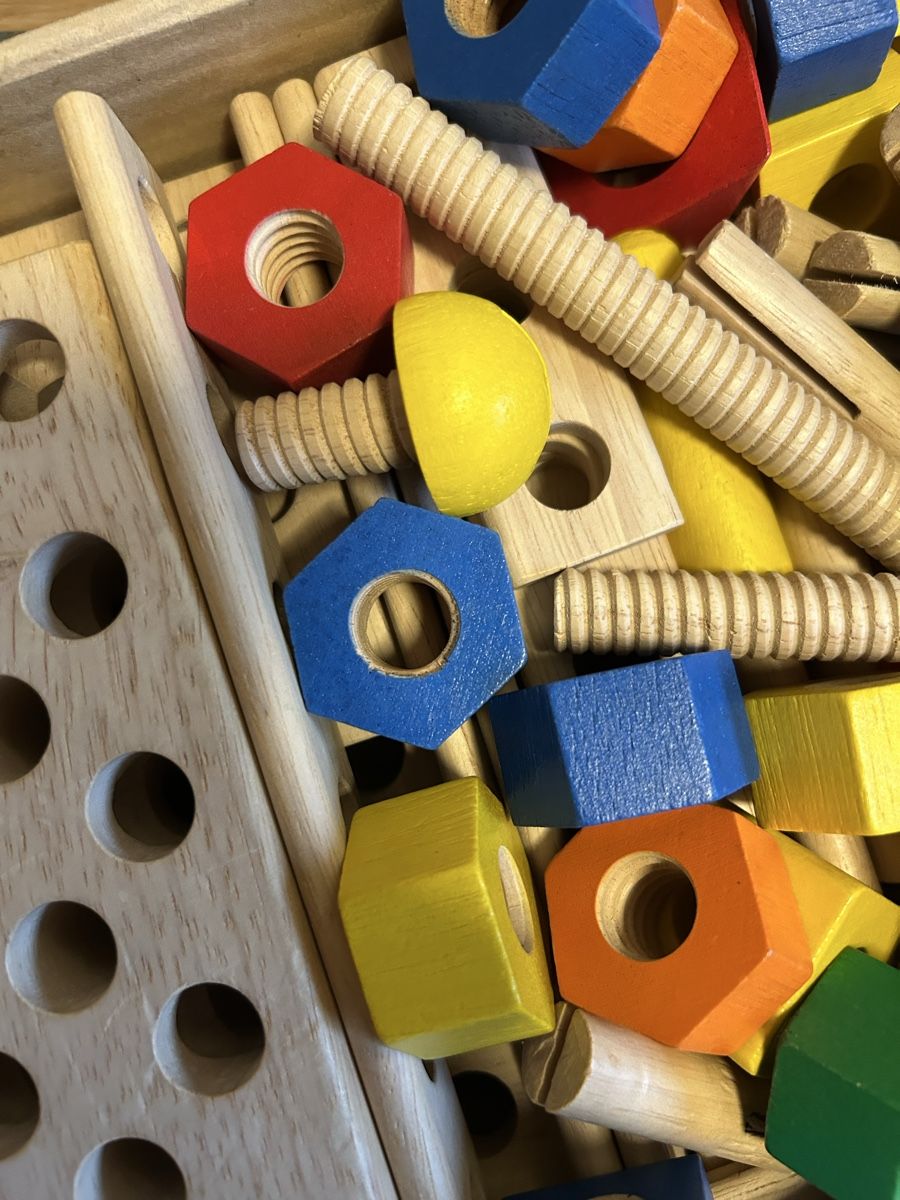 Giocattoli: EDU TECH Holz-Bausteine Set 7207 , Schrauben, Muttern….. – Nuovo (secondo la descrizione) da Jona venduto da Yregg 3