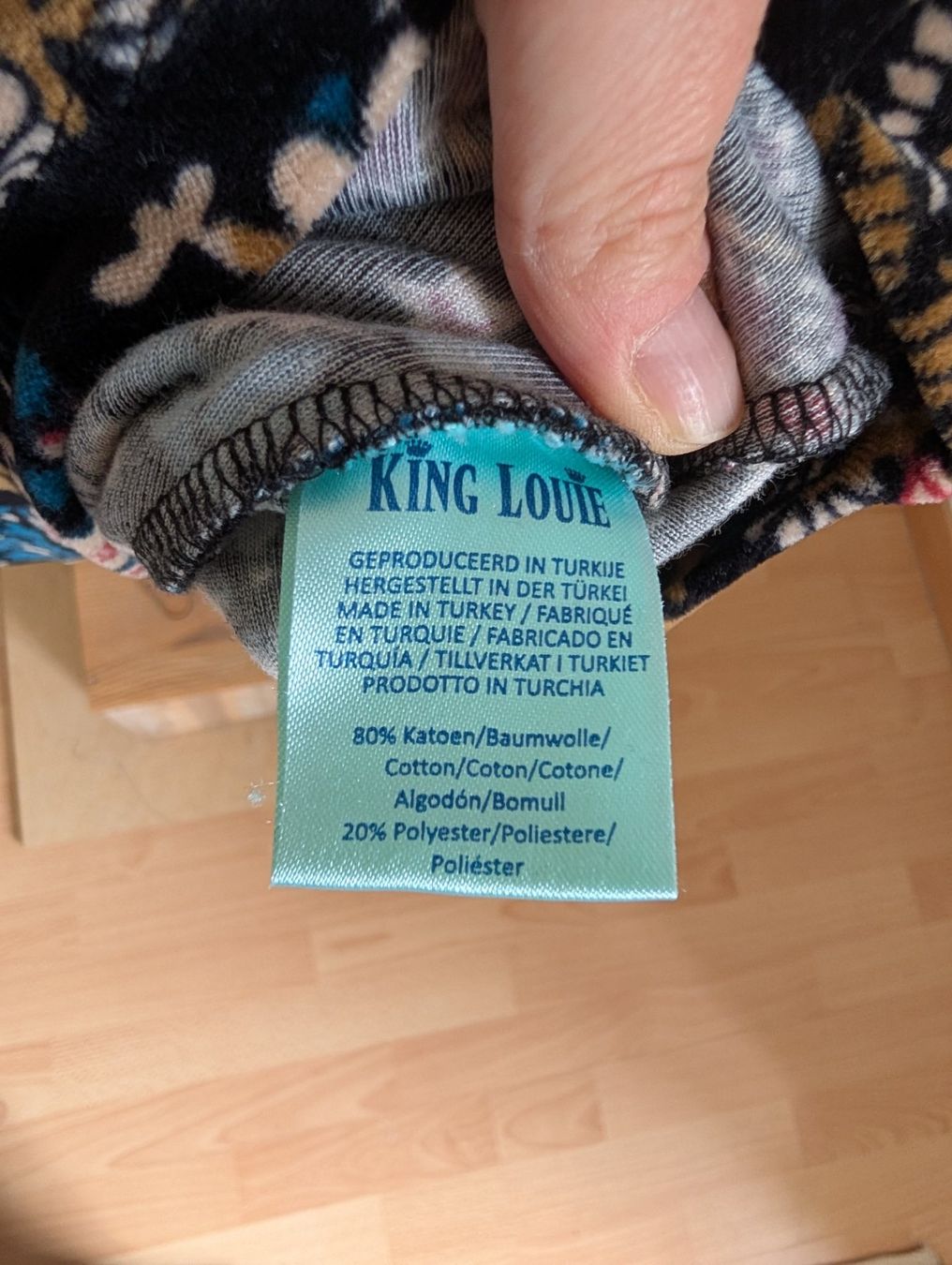 King Louie Jupes: King Louie Rock M, Samt – D'occasion à Luzern par lal_8z2w 3