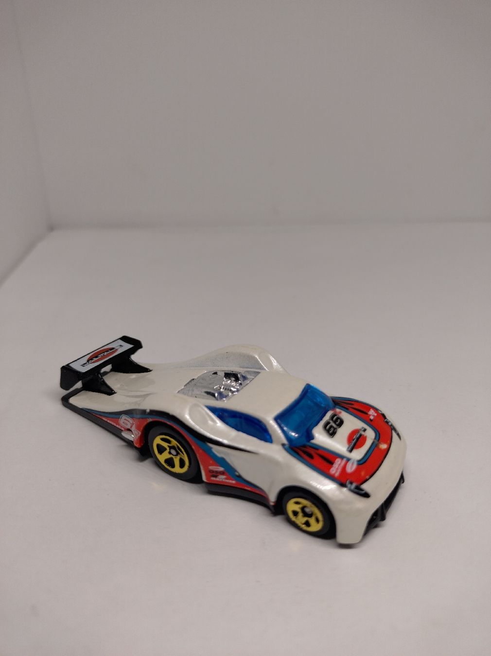 Hot Wheels Voitures modèles: Hot Wheels, Wail Tale – D'occasion à La Chaux-de-Fonds par Pierrot8404