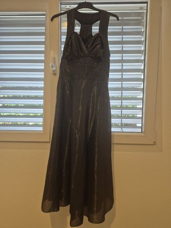 Robe de soirée longue noire avec strass taille 42