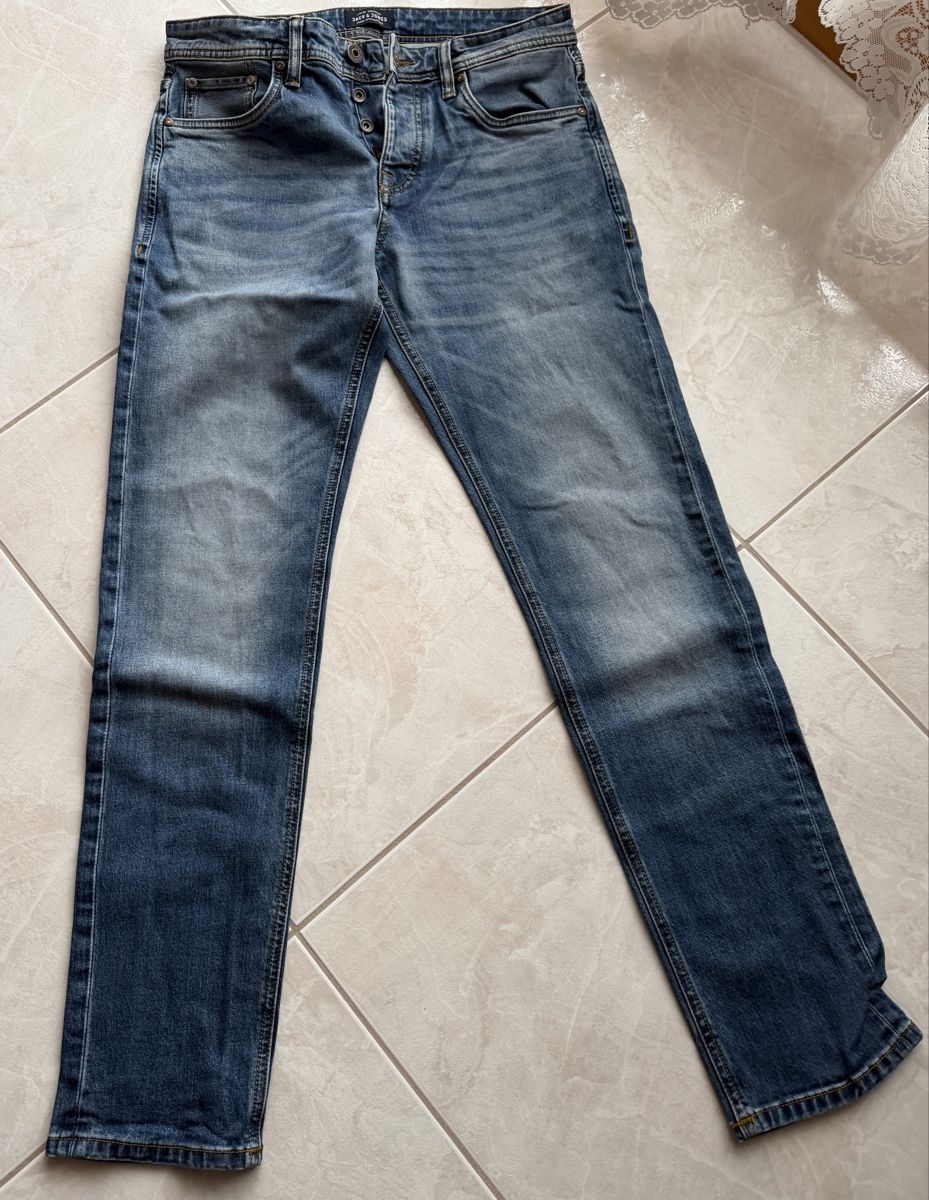 Jeans: Jeans – Gebraucht aus Wichtrach von xSelpio007 1
