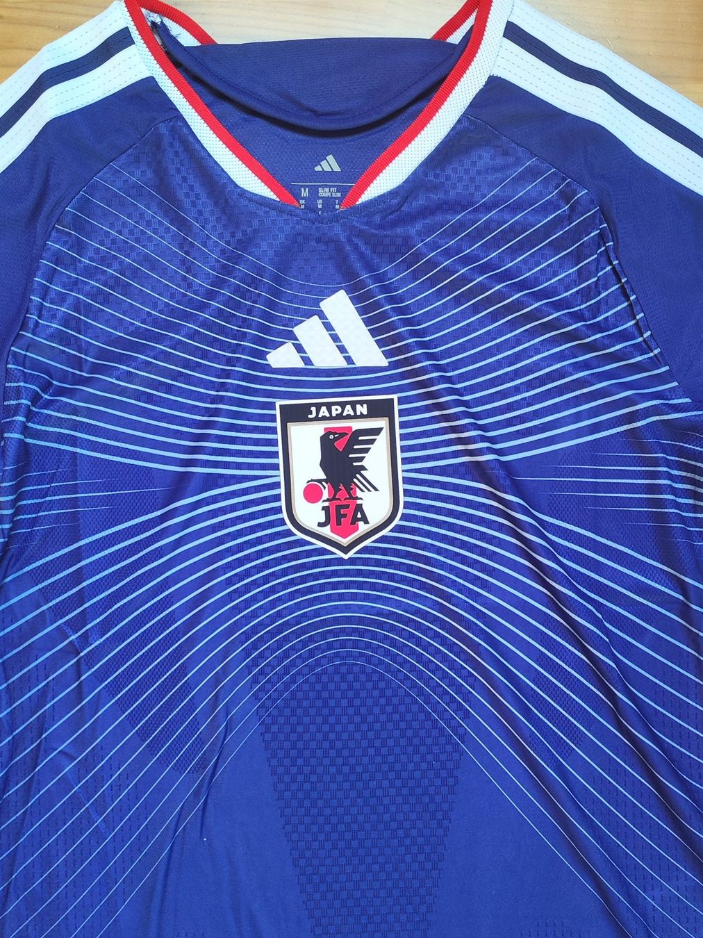 Adidas Canottiere & Pantaloni: Japan Heimtrikot 2026 – Nuovo (secondo la descrizione) da Breitenbach venduto da Lqris 2