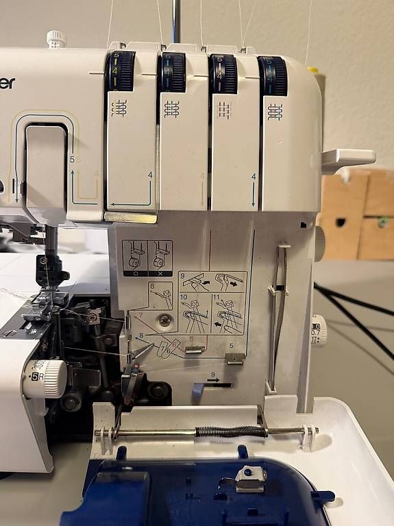 Brother Macchine da cucire: Brother Overlocker 4234D – Usato da Zürich venduto da StudioQuirine 2