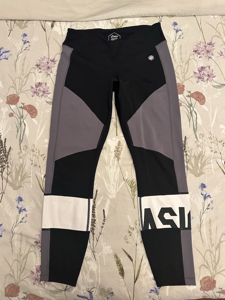 Asics Leggings: Asics Tights Gr. M, Schwarz/Grau – Usato da Sirnach venduto da Robine1991