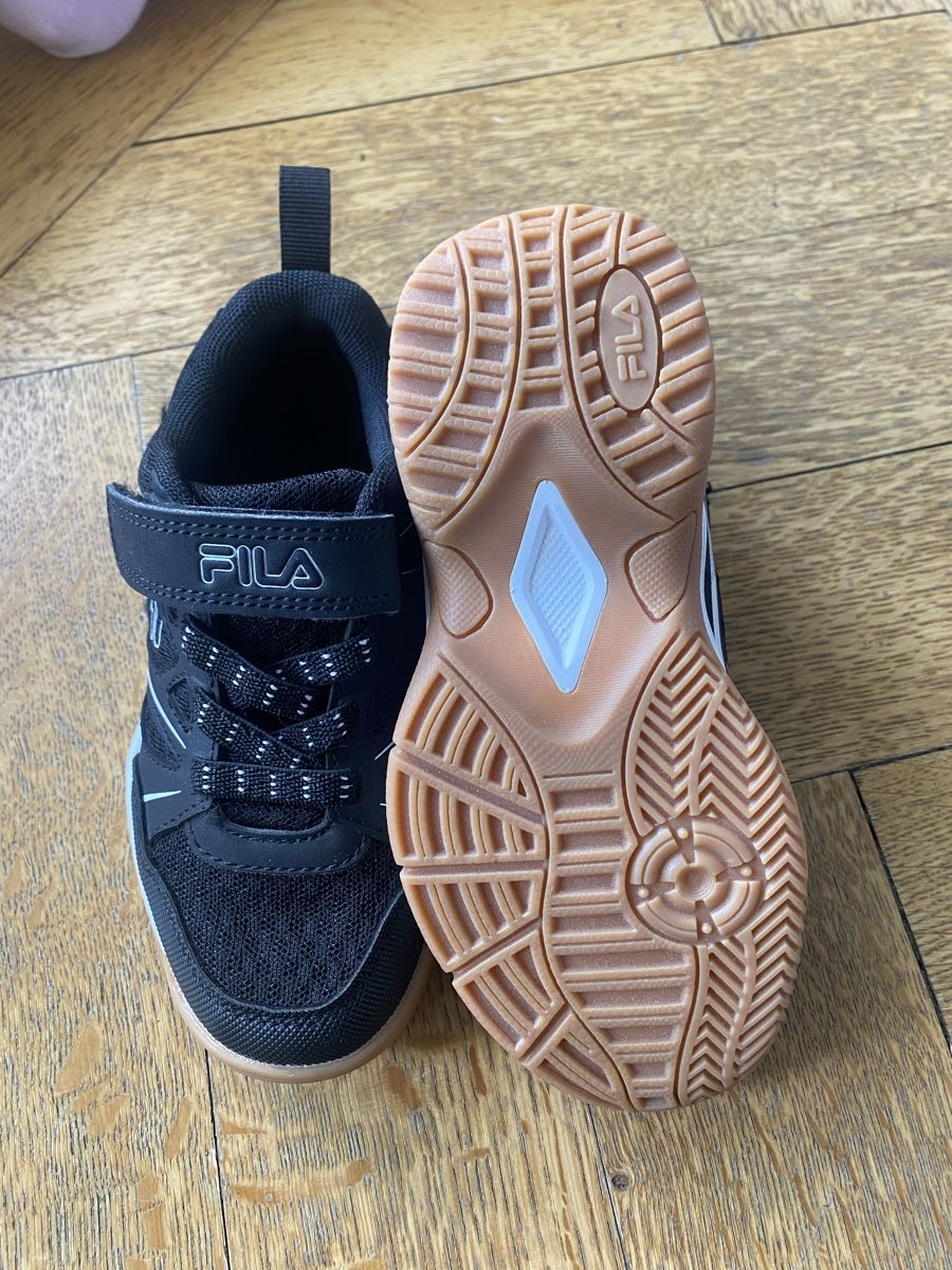 Fila Scarpe per ragazzi: Hallenschuh Grösse 28 – Nuovo (secondo la descrizione) da Bern venduto da Violettaline 2