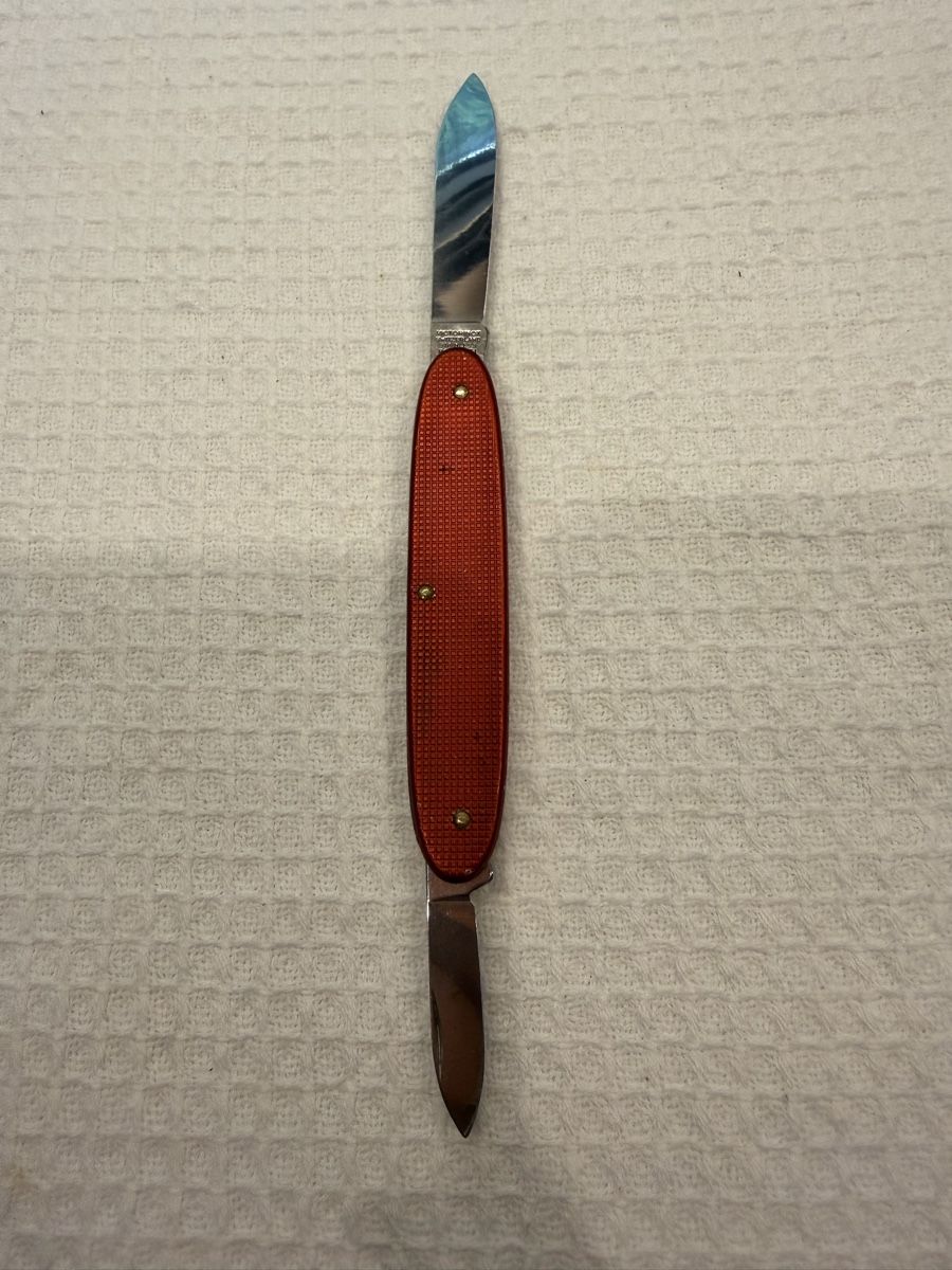 Victorinox Coltelli tascabile: Couteau de poche suisse Elinox  – Usato da Domdidier venduto da HA92 1