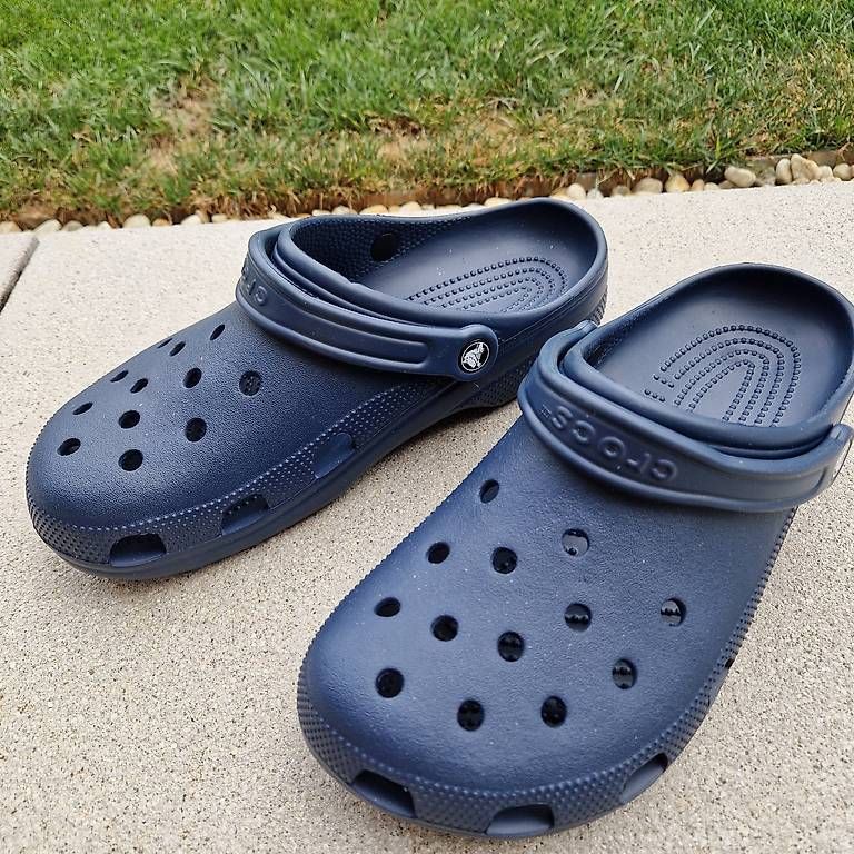 Crocs Scarpe da uomo: Crocs Classic Gr 43/44 neu – Nuovo (secondo la descrizione) da Pfeffingen venduto da ani_kl465 1