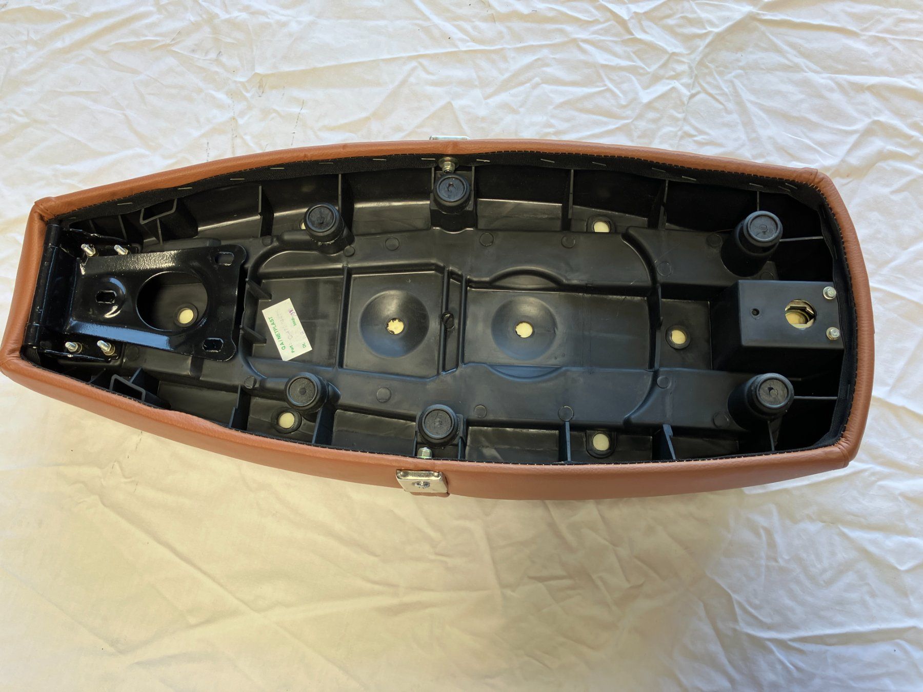 Lml Alle Rollerersatzteile: Vespa 125 LML Sitz – Neu und originalverpackt aus Gampelen von Steuer0