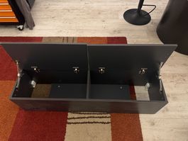 Hängeschrank dunkelgrau mit zwei Klappen gebraucht