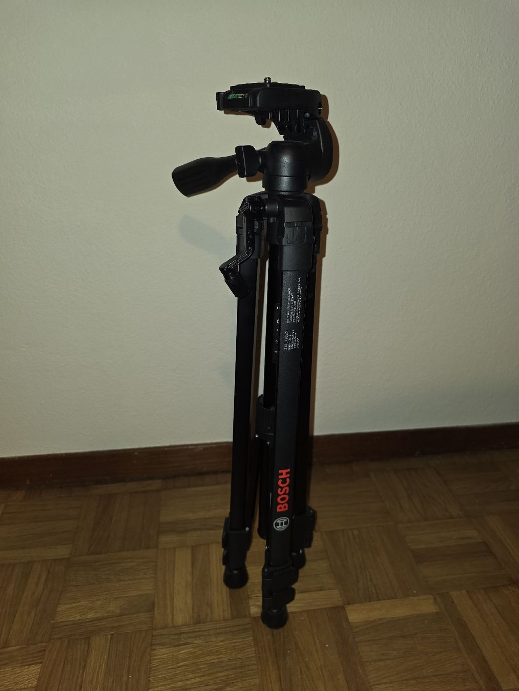 Bosch Sonstiges für Baugewerbe: Baustativ Bosch BT 150 Professional – Neu (gemäss Beschreibung) aus Astano von Poolpro 3
