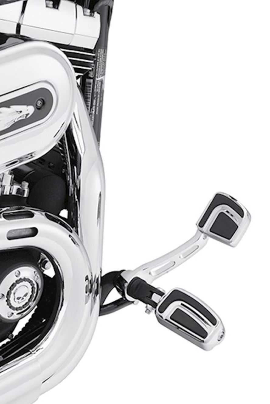 Harley-Davidson Tutti i ricambio per moto: 50600165 Harley-Davidson Bremspedalauflage – Nuovo e nell'imballaggio originale da Ostermundigen venduto da jas_9j7d