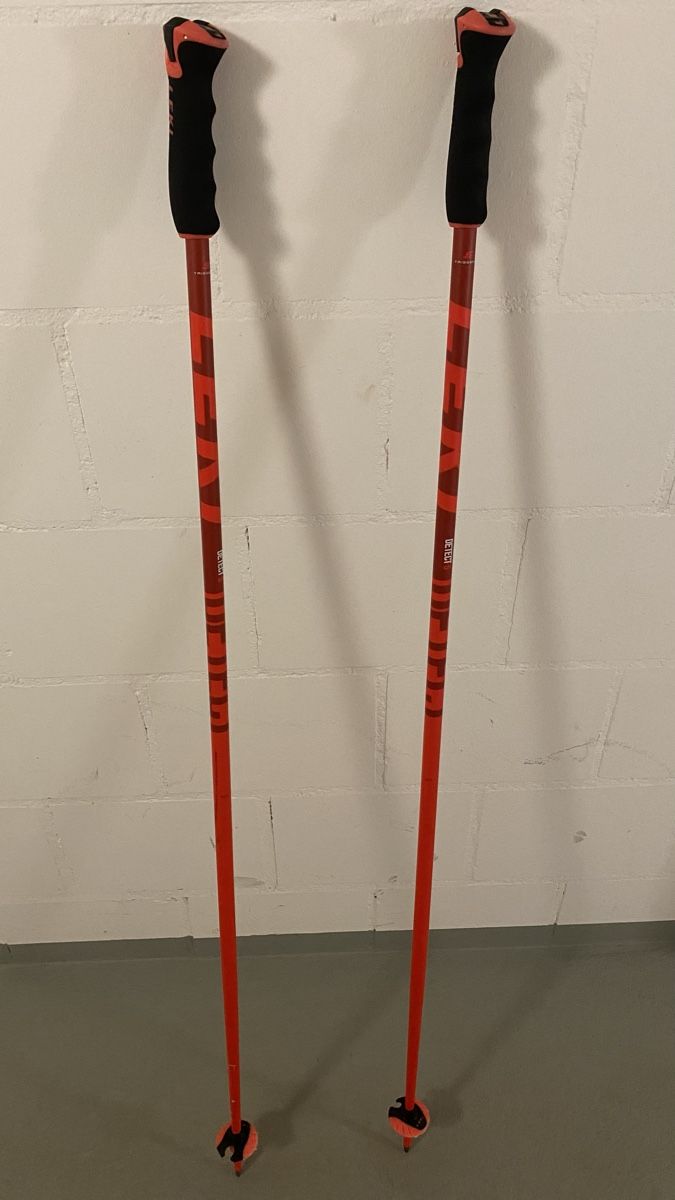 Leki Bâtons de ski: Bâtons de ski Leki – D'occasion à Evilard par imbri_cadabra