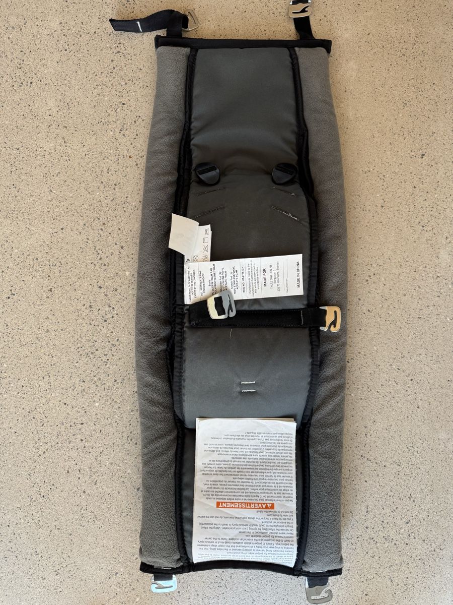 Amache: Thule Chariot Infant Sling Babysitz – Usato da Humlikon venduto da Marsupilami8 2