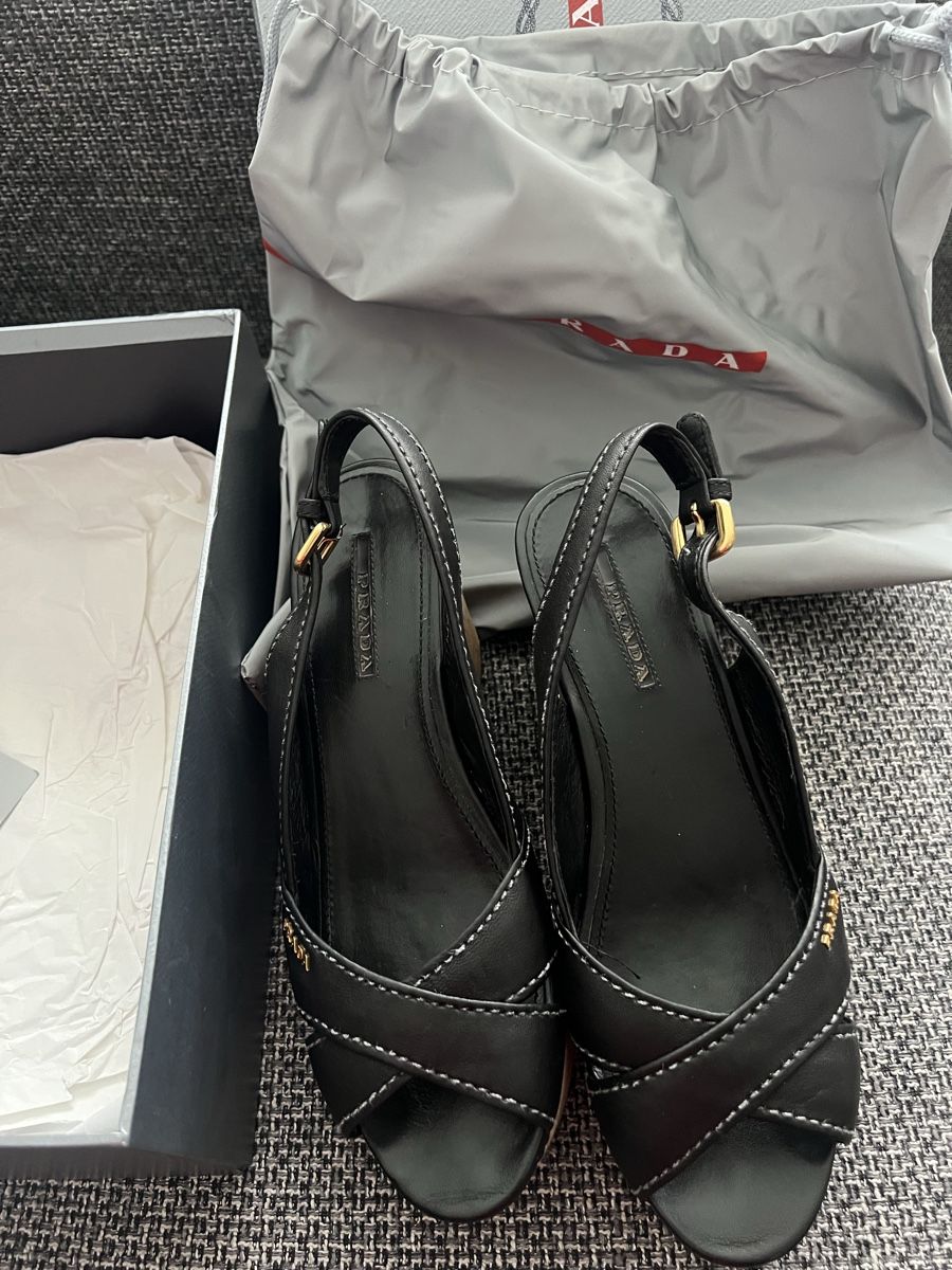 Prada Scarpe da donna: Prada Sandalen 38.5 – Usato da Zürich venduto da Walllstreet 8