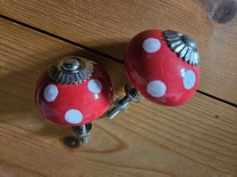 NEU 2 Möbelknauf rot gepunktet