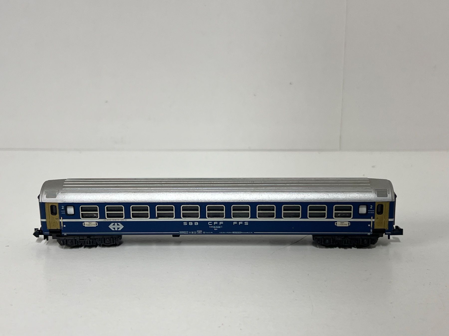 Trix Modelleisenbahnen: Minitrix  SBB CFF FFS Blau 2.Kl. SPUR N – Gebraucht aus Neuenhof von ludovicco