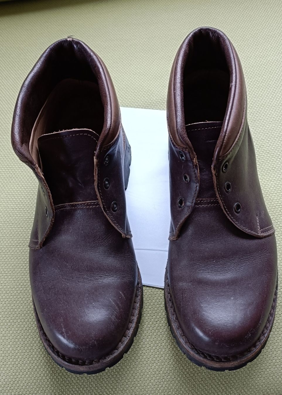 Vibram Scarpe da uomo: Leder Boot mit Vibram Sohle Gr 43 – Usato da Porza venduto da tbch