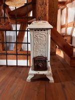 LUX Antiker Gusseisen-Heizofen – Jugendstil-Design - 79cm
