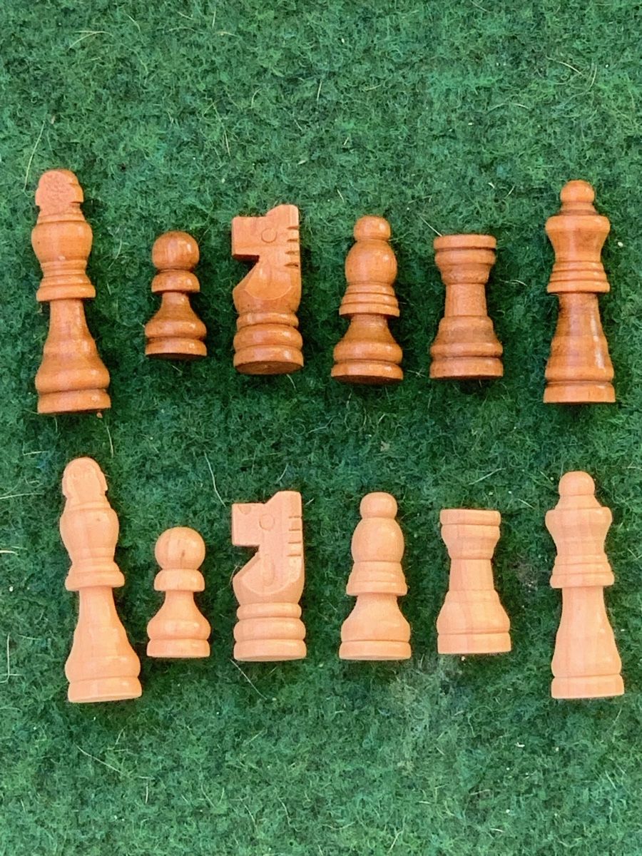 Spiele: Schach & Backgammon - Set – Gebraucht aus Wangen b. Olten von Finolino28 2