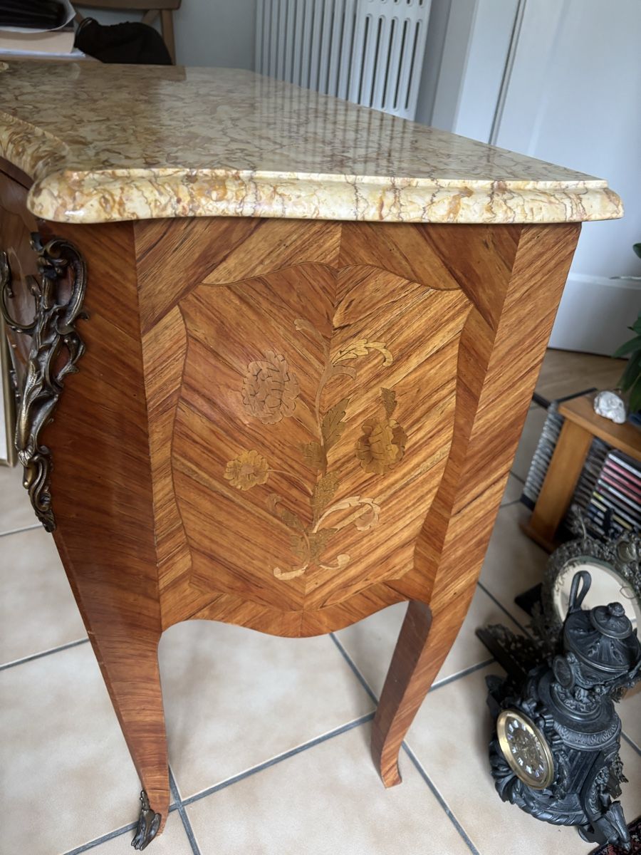Cassettiere: Commode ancienne marquetée, dessus marbre, style Louis XV – Usato da Buttes venduto da ButtA15 4