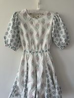 Kleid von Christian Lacroix