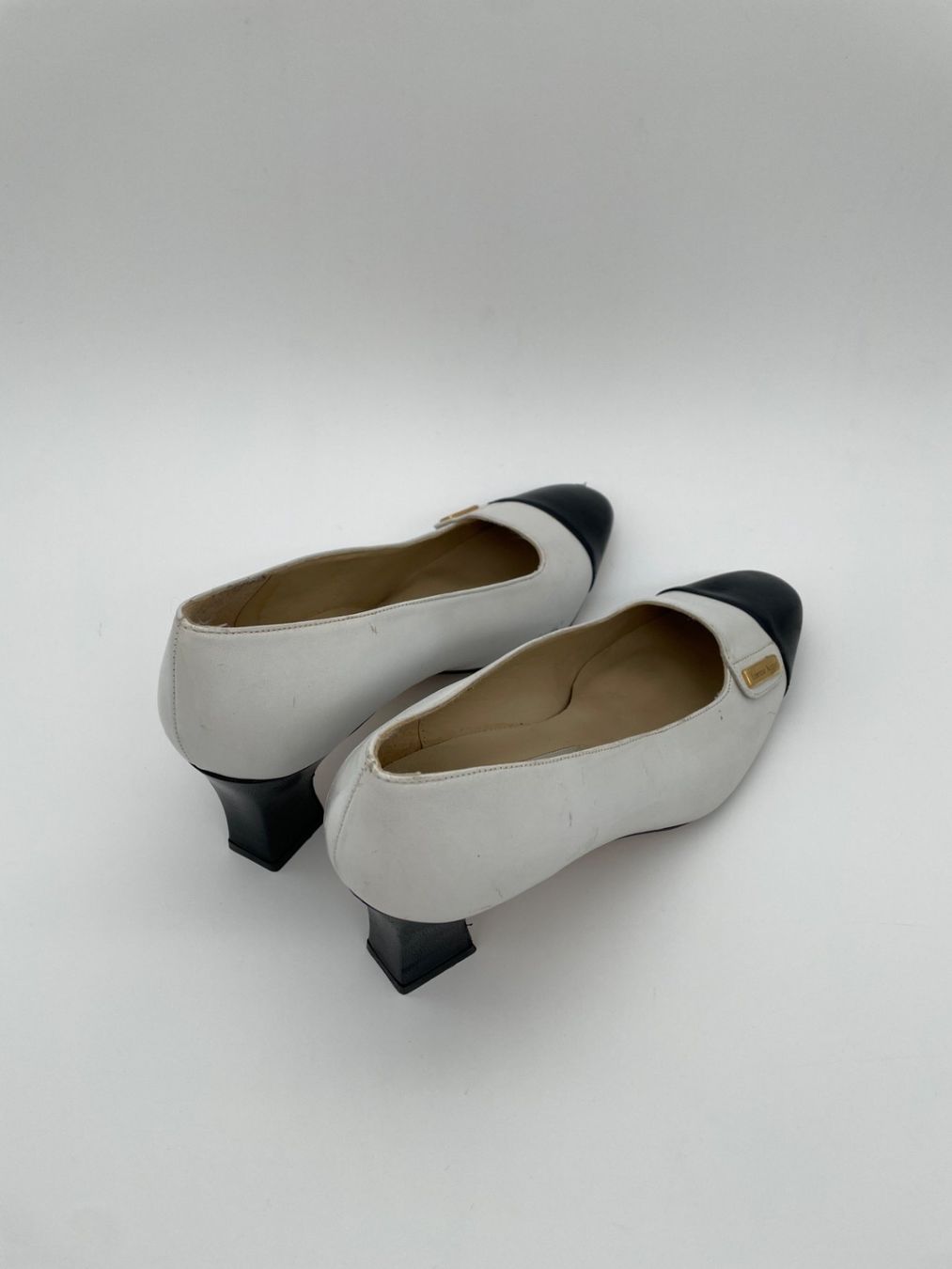 Aigner Scarpe da donna: Aigner Spectator  Pump EU 40.5 Weiß – Usato da Zürich venduto da shoe_shop 3