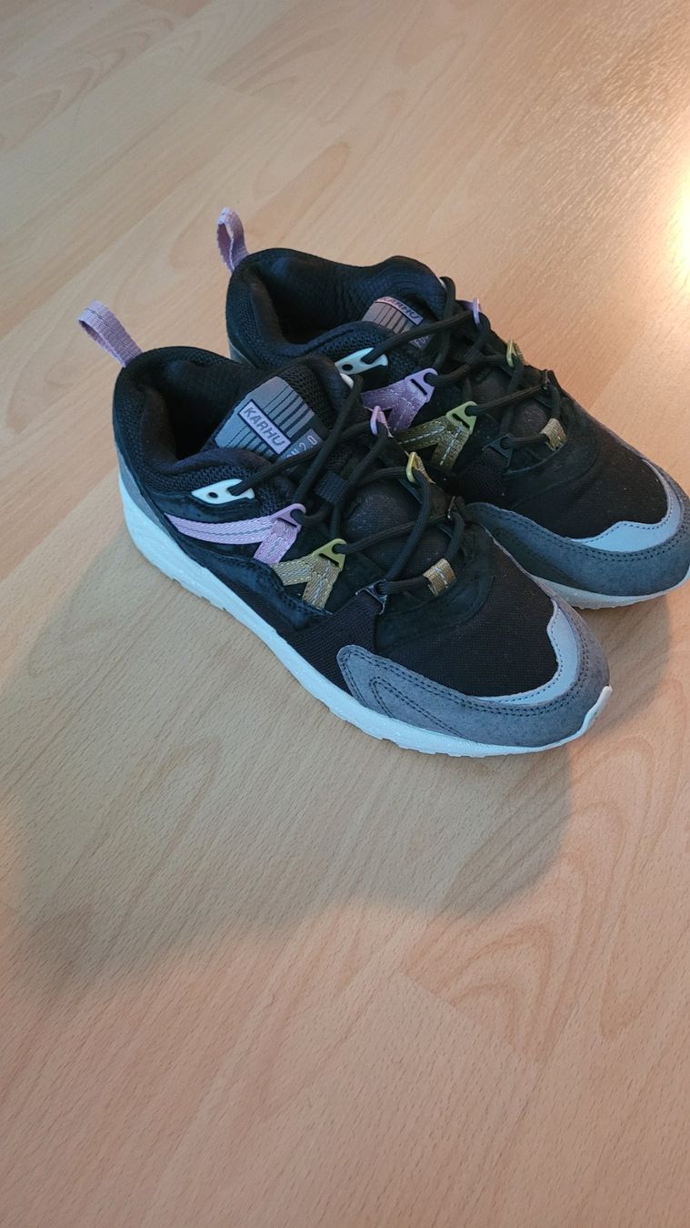 Karhu Damenschuhe: Karhu Damen Sneaker, Grösse 38 – Gebraucht aus Zürich von mgn1 5