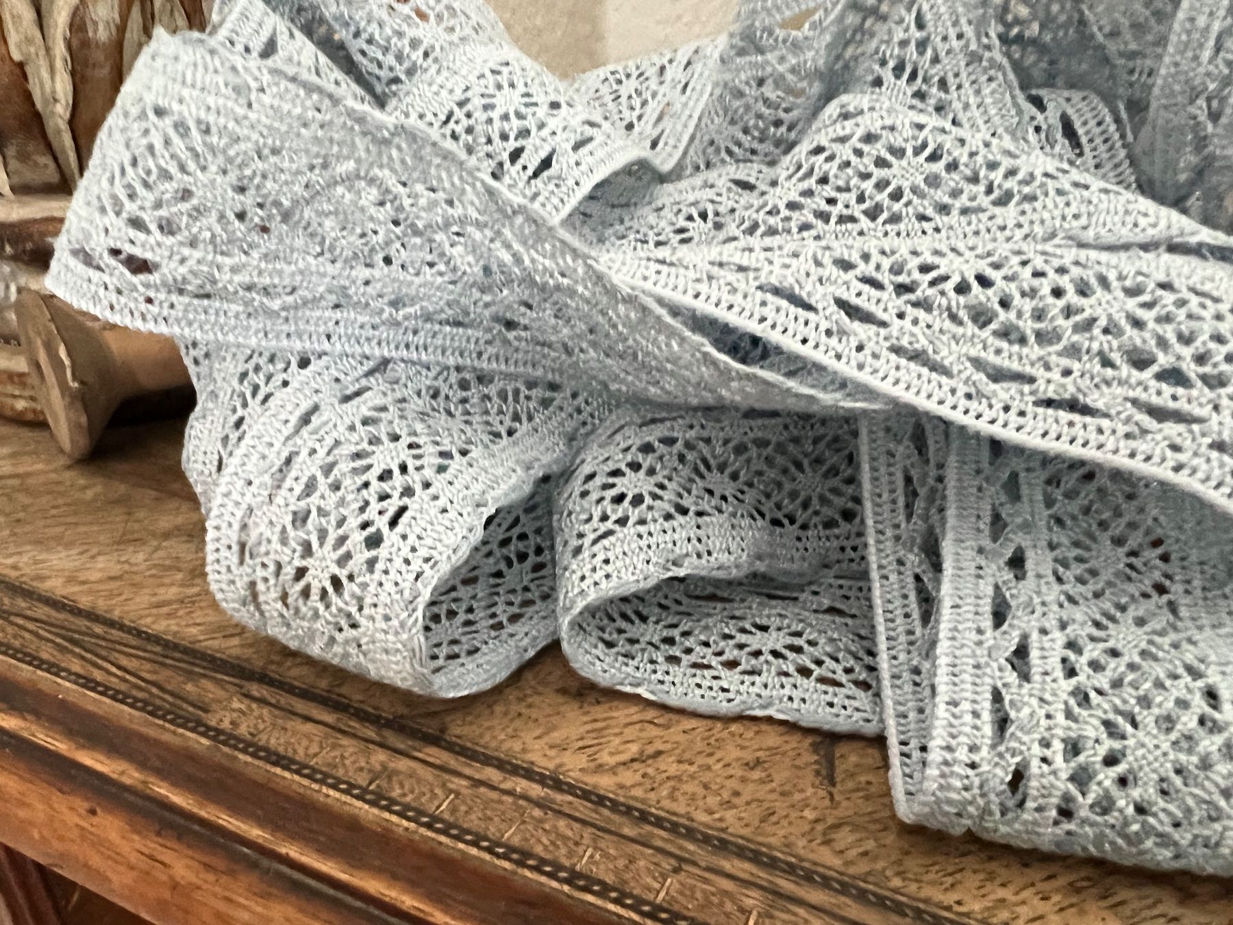 Tessuti: Alte St. Galler Spitzen - Shabby - 20m – Nuovo (secondo la descrizione) da Walzenhausen venduto da Cerna007 1