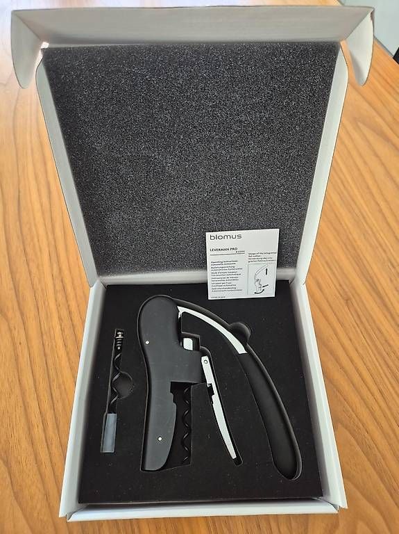 Apribottiglie & Tappi per chiusura: Blomos Flaschenöffner – Nuovo e nell'imballaggio originale da Stans venduto da meg_9g2d