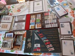 Collezione mista documenti, filatelia, foto, cartoline...