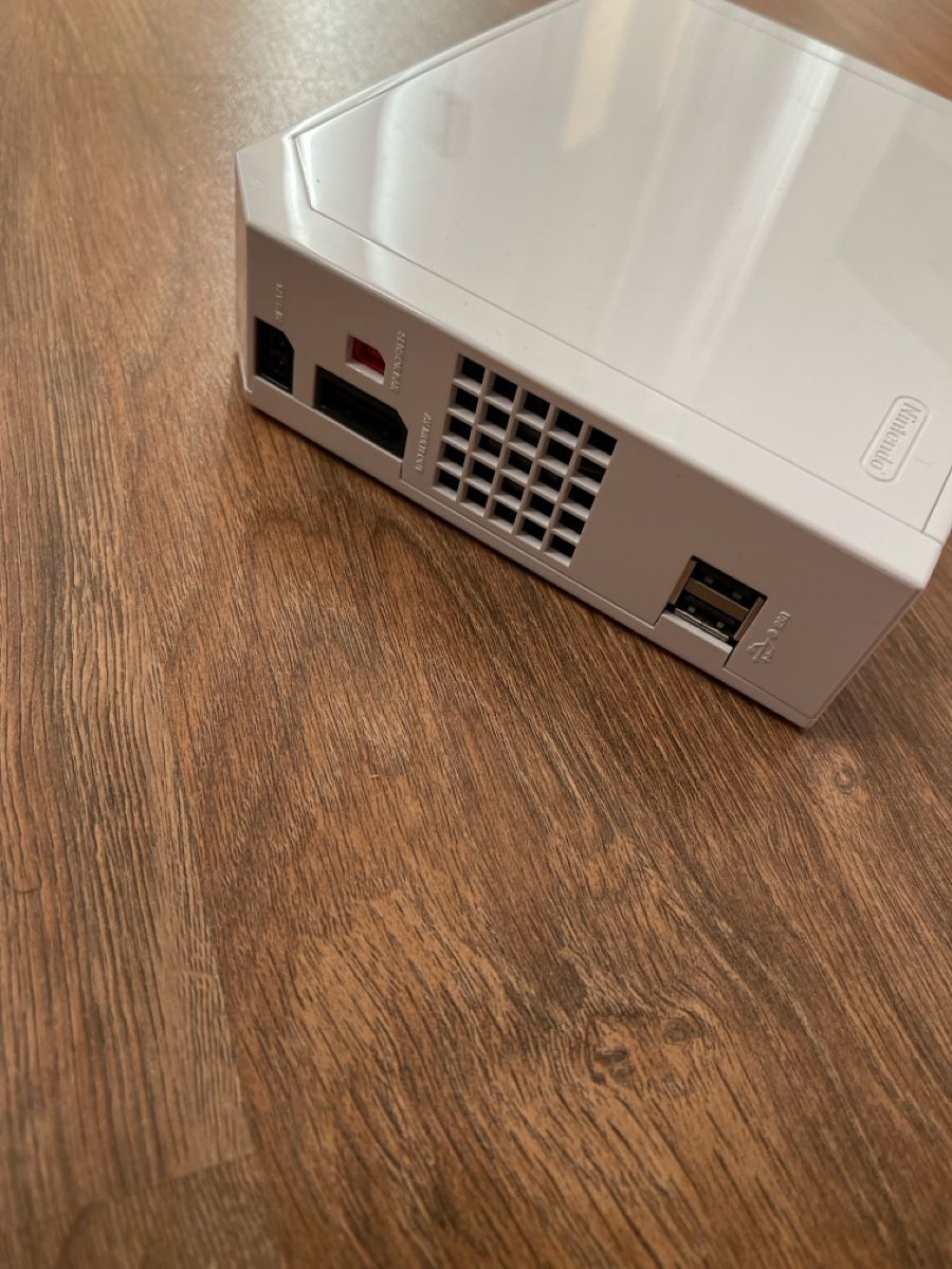 Nintendo Konsolen: Console Wii  – Gebraucht aus MARLY von AISLEE 1