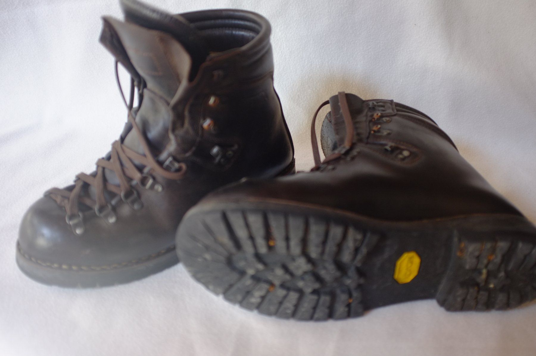 Herrenschuhe: Meindl Perfekt, grosse UK 11 – Gebraucht aus Ennenda von HOLMEX 1