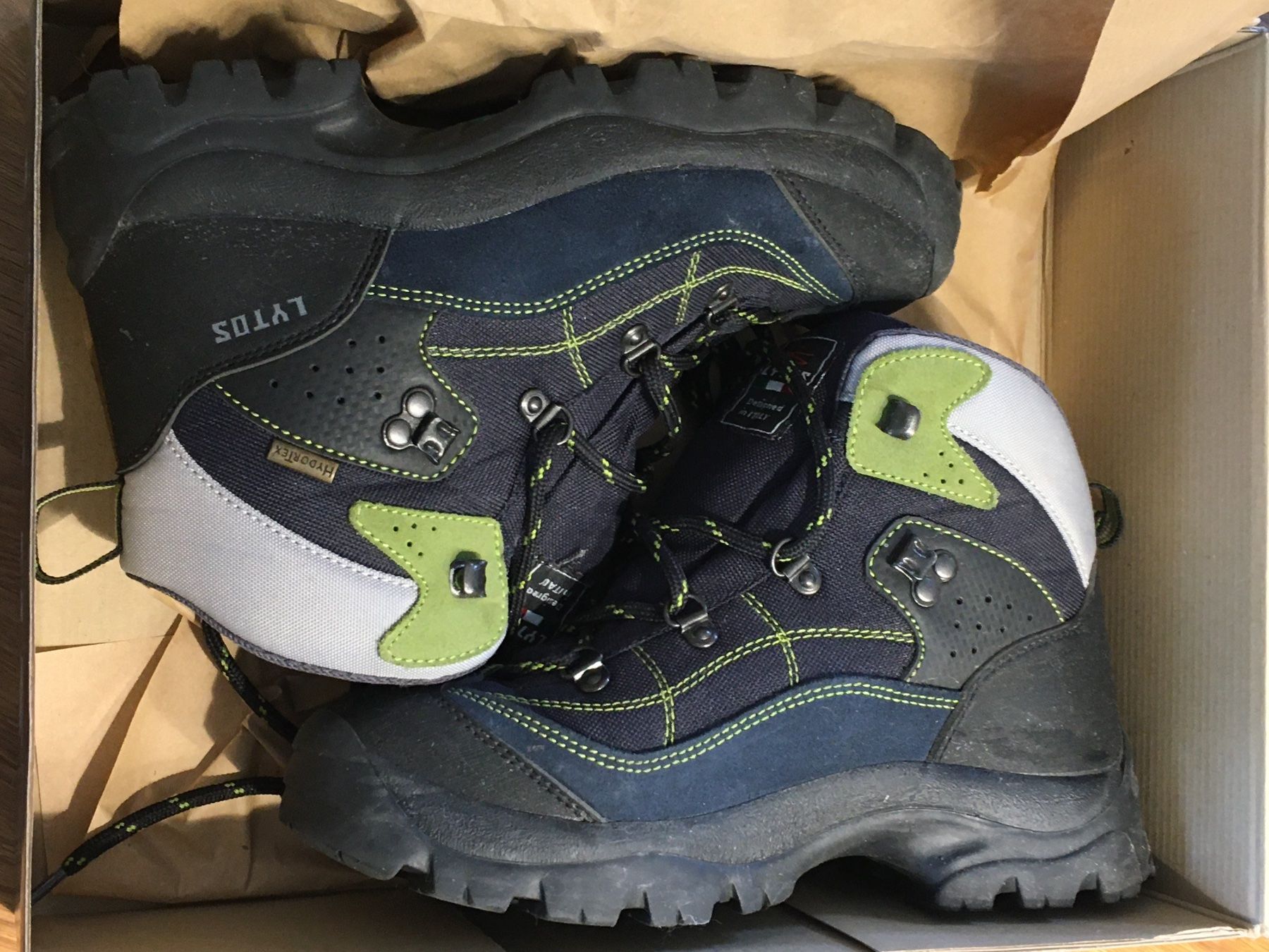 Scarpe da donna: Wanderschuhe – Usato da Bauma venduto da Budgerigar