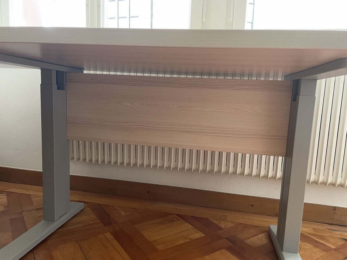 Schreibtische: Corner Desk / Desk System, 3 Tops, Flexible Configuration – Gebraucht aus Colombier NE von dvd_lm5c 3