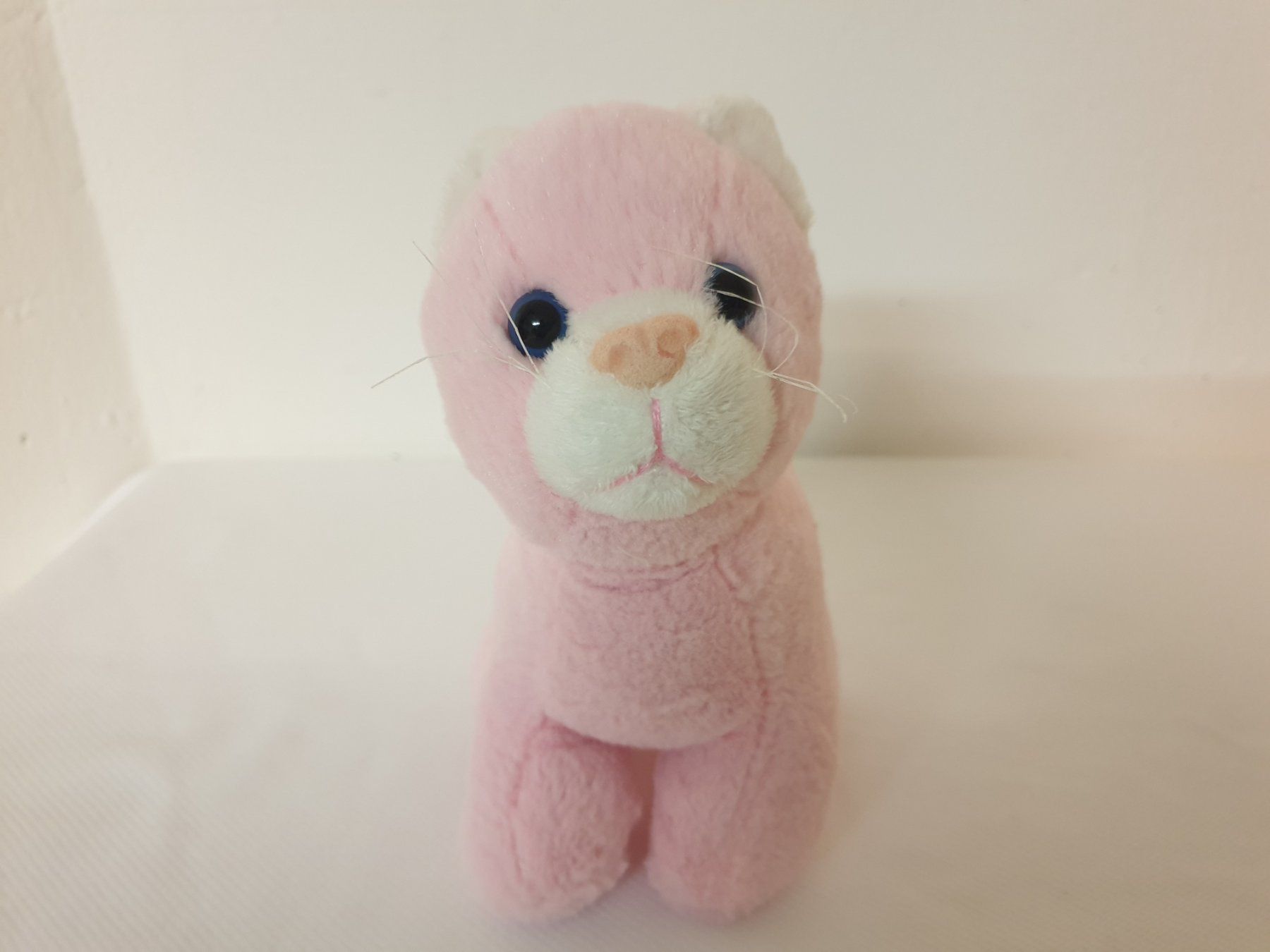 Giocattoli: Plüsch Kätzchen, Katze rosa Grösse 19cm – Usato da Malters venduto da burzi 1