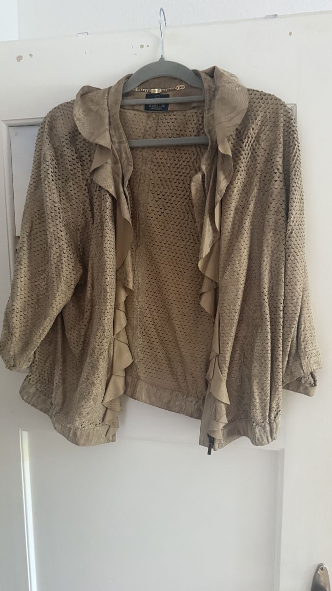 Madeleine Jacken: Lederjacke Ziegen-Leder,  Grösse M – Neu (gemäss Beschreibung) aus Zürich von NorinaAurora