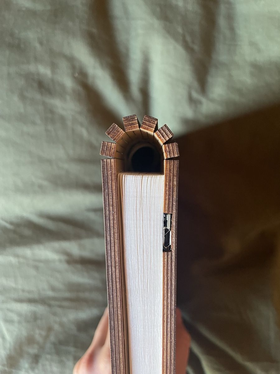 Lampen: lampe livre – Neu und originalverpackt aus Martigny-Croix von lem7 3