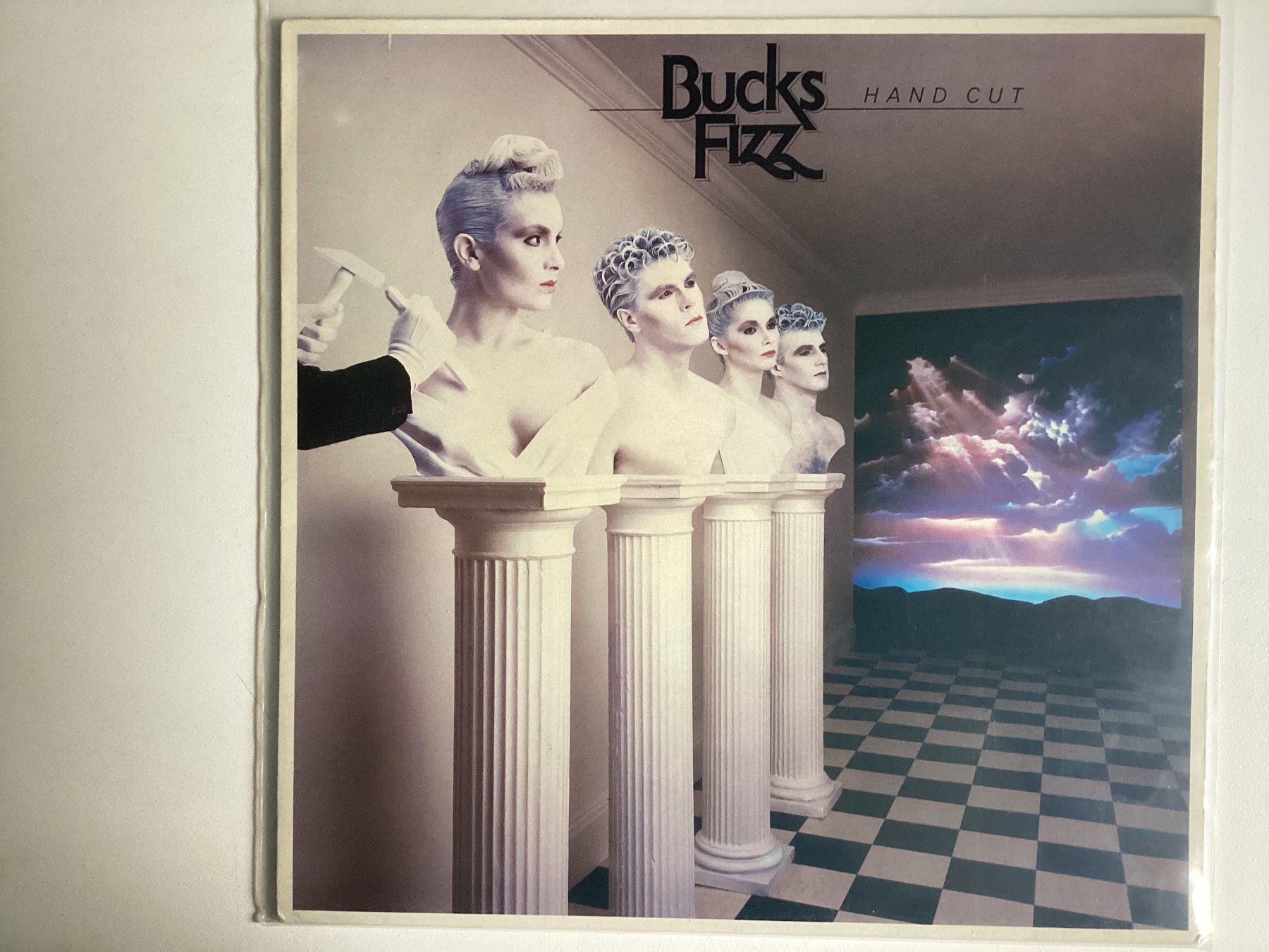 Vinyles: Bucks Fizz LP - Hand Cut – D'occasion à Gutenswil par Hamzian