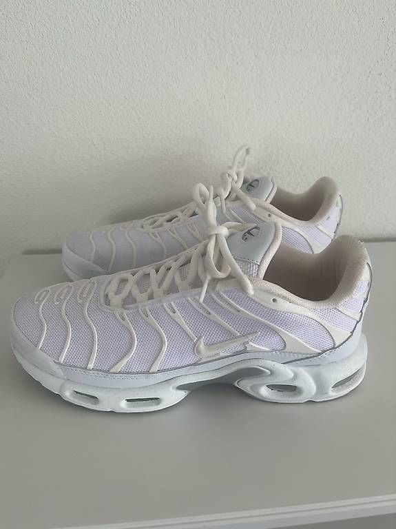 Scarpe da uomo: Sneaker Turnschuh weiss ca. Gr. 41 – Usato da Reinach BL venduto da present4you