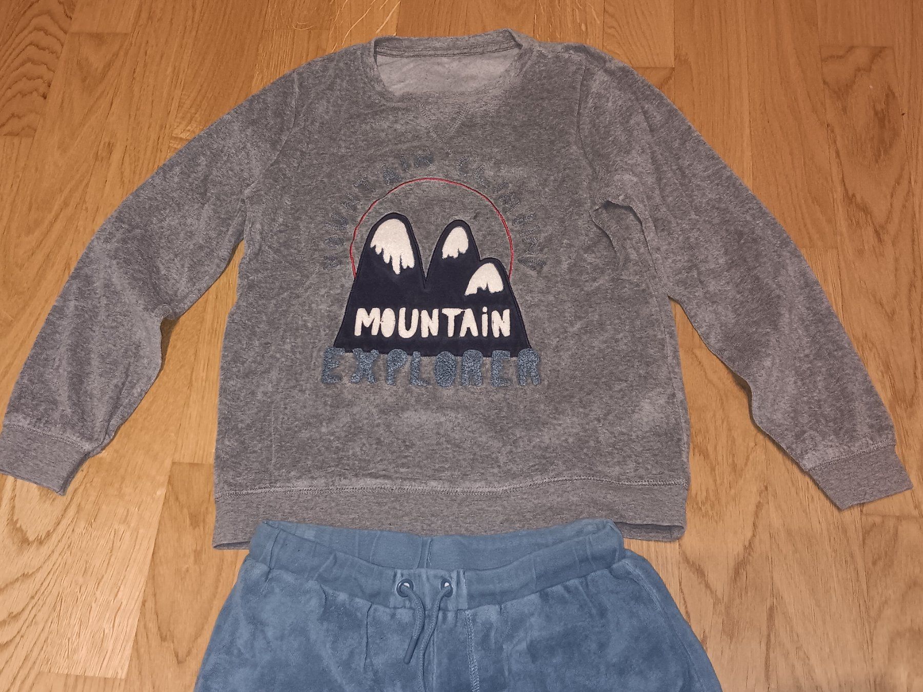 Pigiama & Simili: Kinder Pijama,Gr.140 – Usato da Oftringen venduto da WufffWuff 1