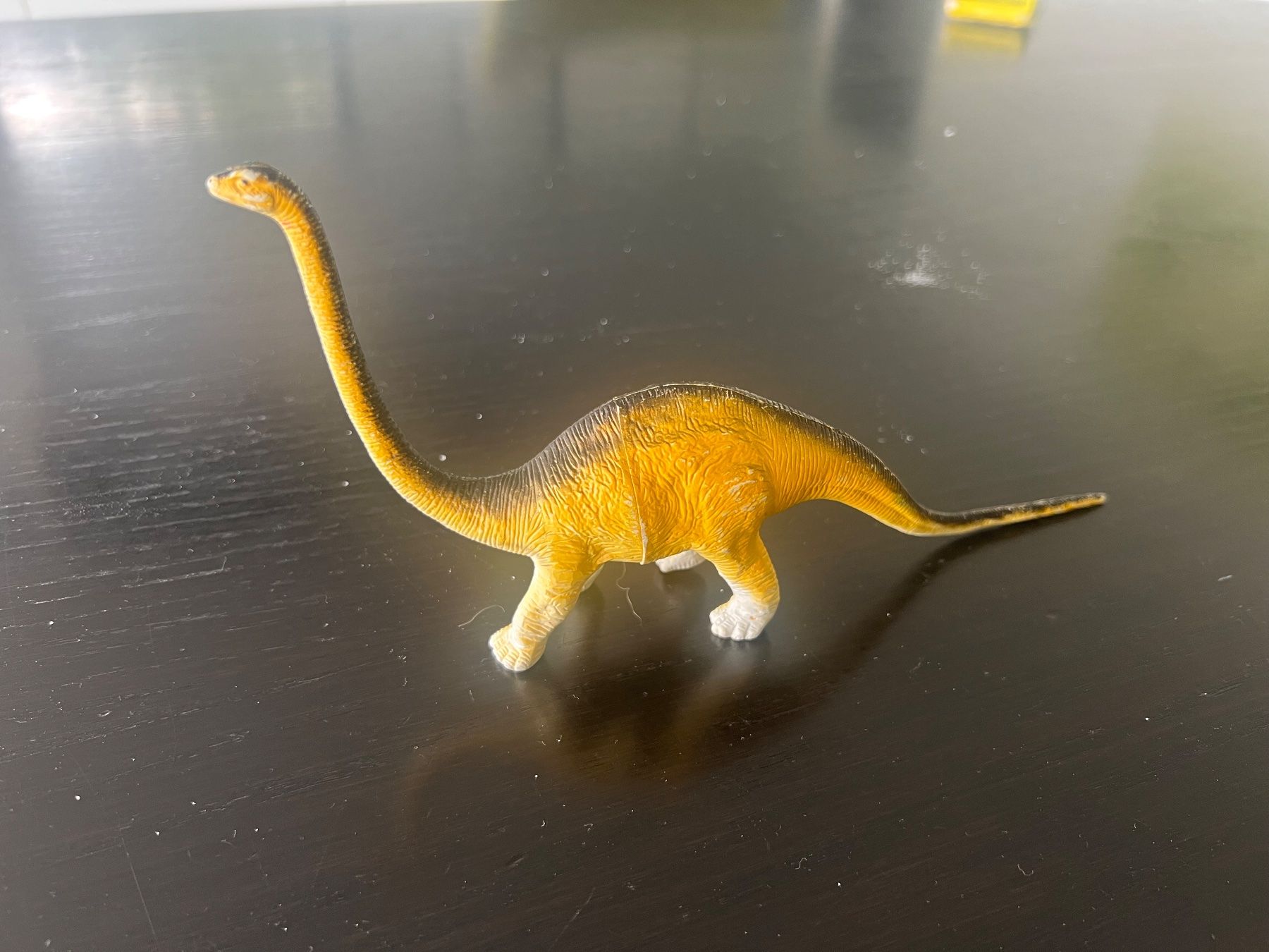 Statuette: Dinosaurier Spielfigur Langhals – Usato da Bellach venduto da Fschoenbaechler